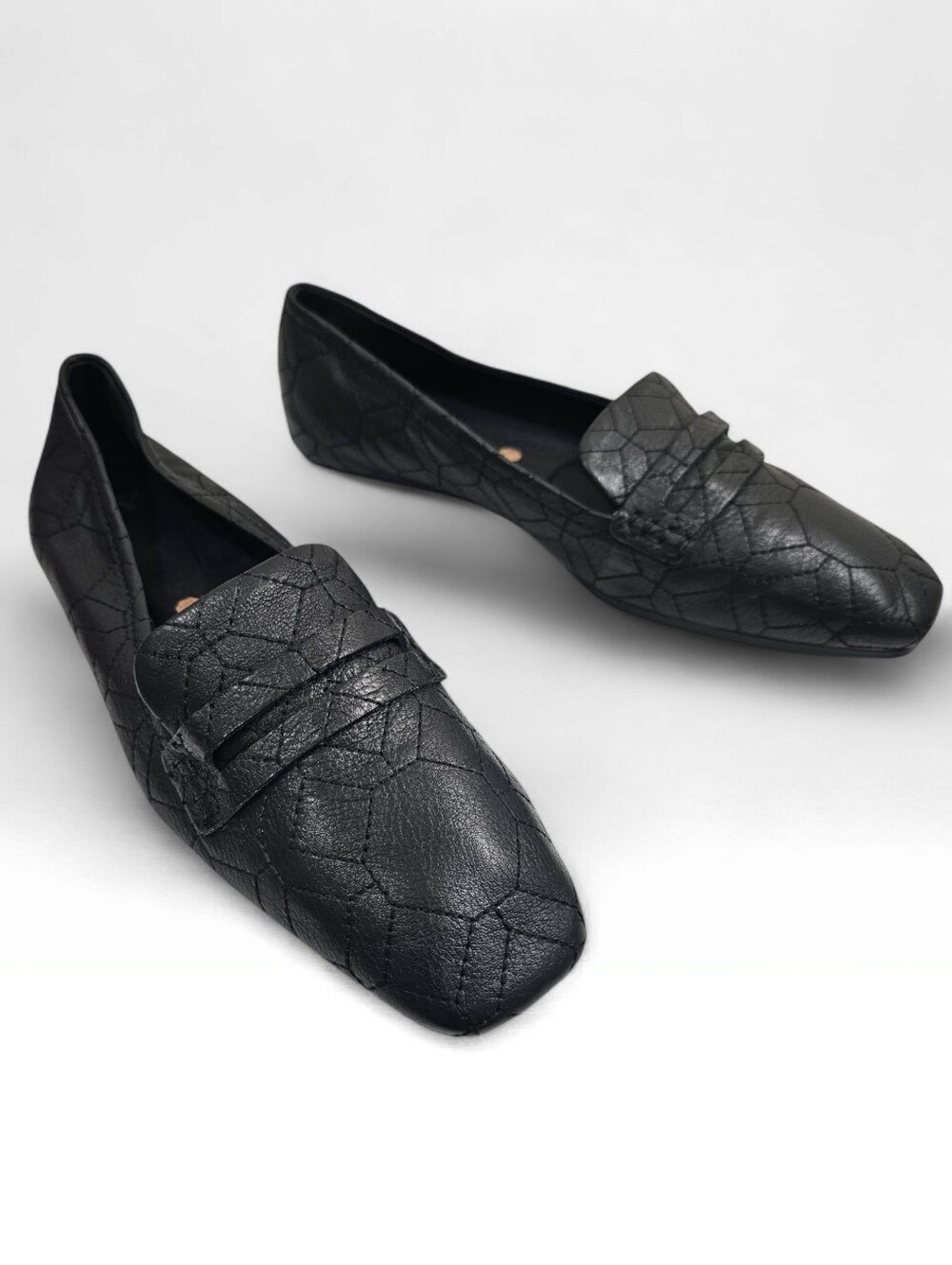 LOUISE ET CIE Alamea Women Black Quilted Square Toe Flat Leather Loafers 40/9M